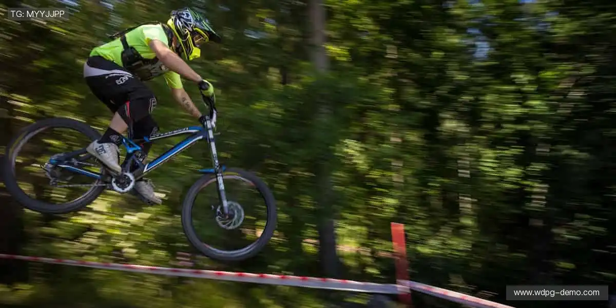 🎯专属装备,让热爱更有态度!👟